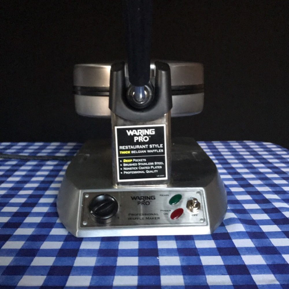 Waring Pro professional restaurant Waffle Maker